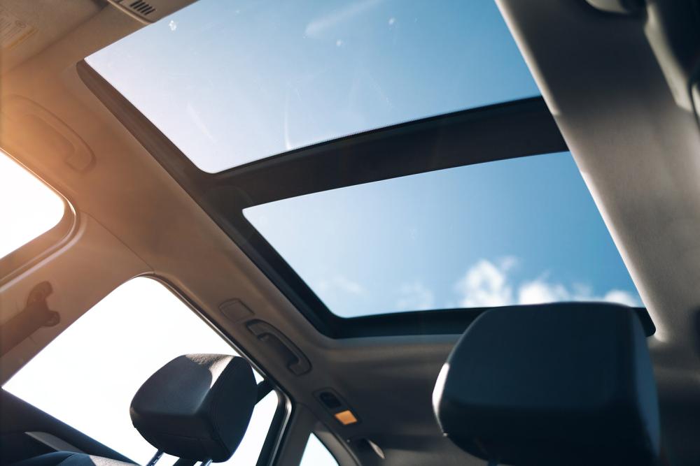 nettoyage-ciel-de-toit-detailing-auto